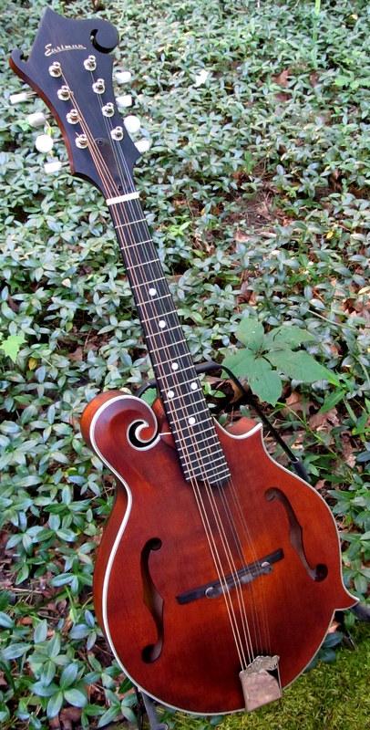 [Eastman MD315 Mandolin]